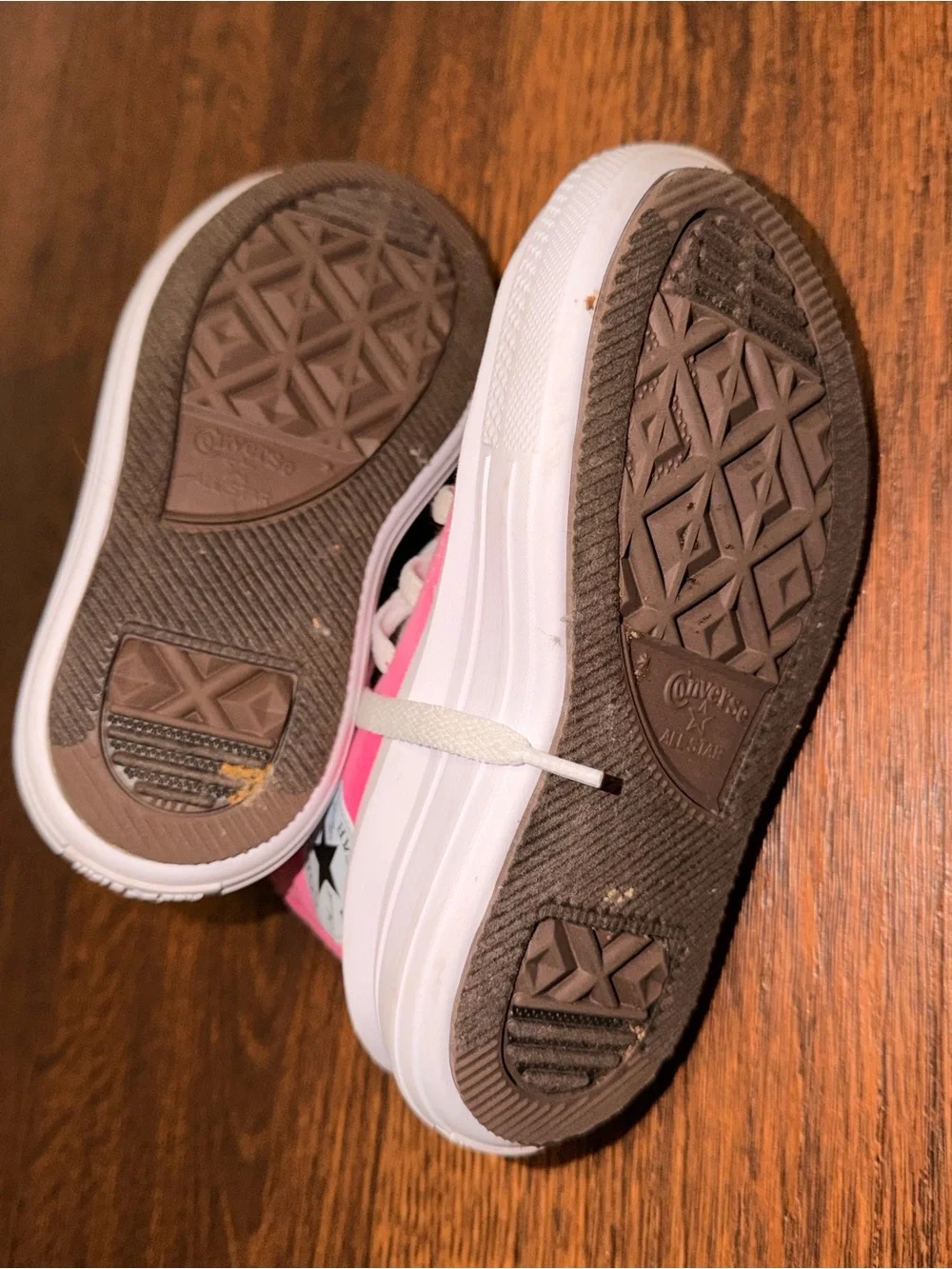 Converse adorable bright